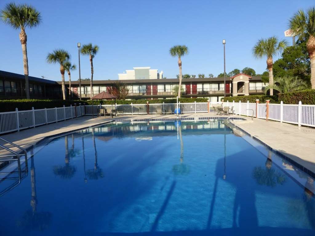 Red Roof Inn Plus+ Сент Августин Съоръжения снимка